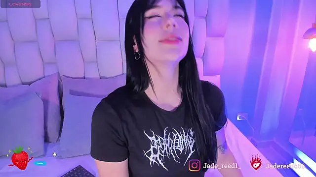 Snapshot of jade_reeed chatting on December 22, 2025, 4:09 am jade reeed online show from December 22, 2025, 4:09 am