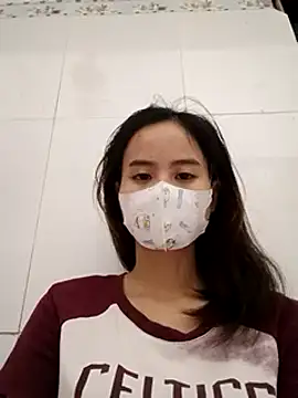 Snapshot of Nobita2z chatting on December 31, 2024, 1:36 am Nobita2z online show from December 31, 2024, 1:36 am