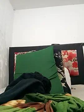 Snapshot of MaximoSualteza777 chatting on October 18, 2025, 2:03 am MaximoSualteza777 online show from October 18, 2025, 2:03 am