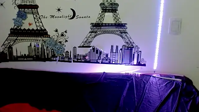 cata  gutierrez  online show from April 17, 2026, 4:04 am