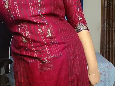 Unlucky-flowers online show from November 23, 2025, 8:58 am