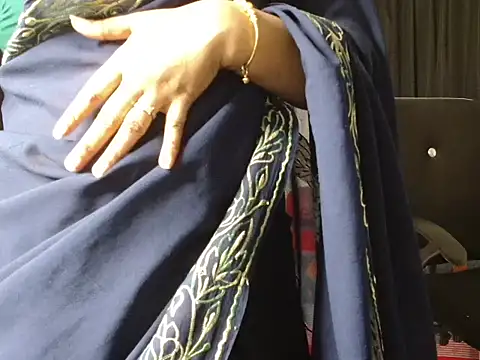 Unlucky-flowers online show from February 22, 2026, 6:06 pm