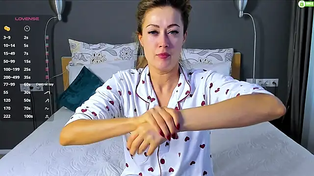 PannaDakota online show from February 13, 2025, 5:58 am