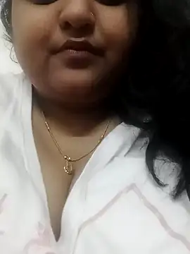 smile pretty online show from February 5, 2025, 4:58 pm