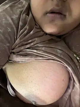 smile pretty online show from February 21, 2025, 11:32 pm