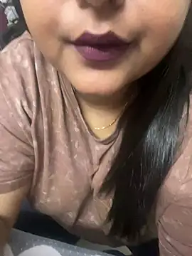 smile pretty online show from February 25, 2025, 9:13 pm