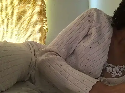 Snapshot of loveofbea chatting on January 16, 2025, 7:41 pm loveofbea online show from January 16, 2025, 7:41 pm