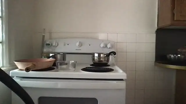 Snapshot of loveofbea chatting on February 17, 2026, 7:09 pm loveofbea online show from February 17, 2026, 7:09 pm