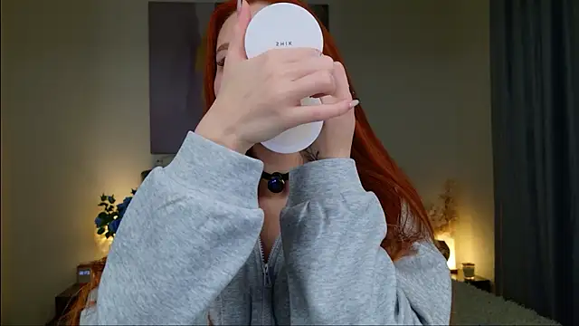 Snapshot of JudyWalkerr chatting on November 23, 2025, 2:33 am JudyWalkerr online show from November 23, 2025, 2:33 am