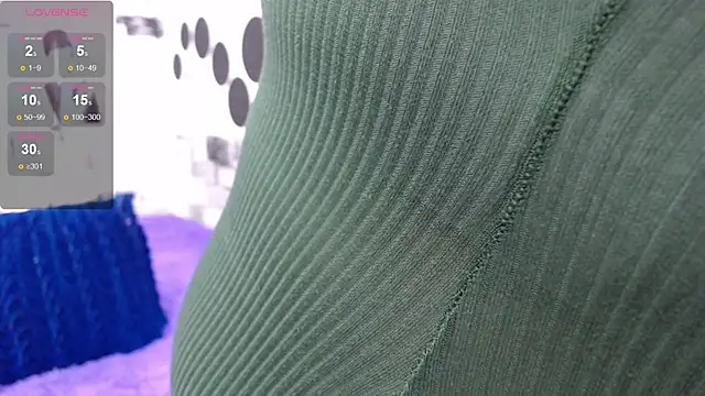 Snapshot of CasandraJones1 chatting on December 11, 2024, 12:33 am CasandraJones1 online show from December 11, 2024, 12:33 am