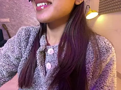 Snapshot of MidnightFlame chatting on December 26, 2024, 7:05 pm MidnightFlame online show from December 26, 2024, 7:05 pm