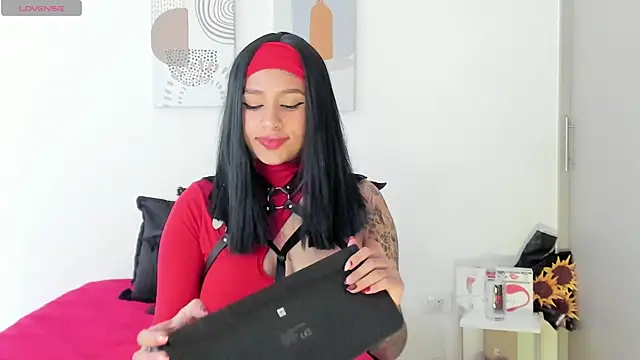 SeleneClark online show from October 30, 2025, 8:09 pm