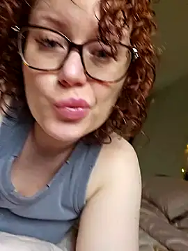 kate picture  online show from May 16, 2026, 2:30 am