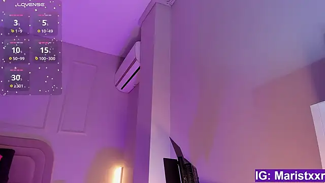 Maristxxr online show from October 10, 2025, 7:35 pm