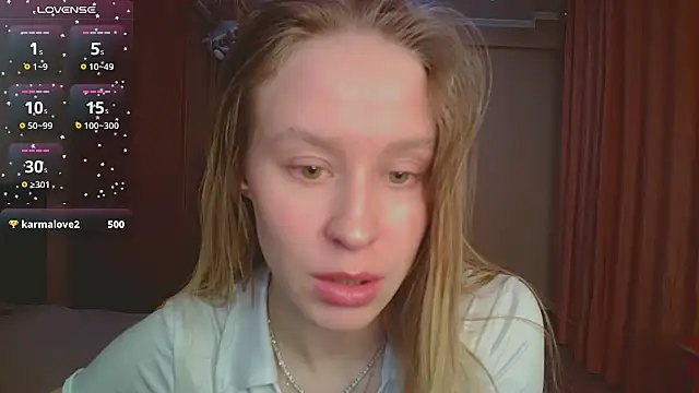 Snapshot of Lily__Devil chatting on January 6, 2026, 4:43 pm Lily Devil online show from January 6, 2026, 4:43 pm