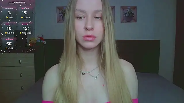 Snapshot of Lily__Devil chatting on January 12, 2026, 3:50 pm Lily Devil online show from January 12, 2026, 3:50 pm