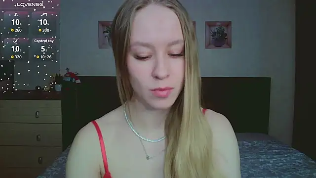 Snapshot of Lily__Devil chatting on February 14, 2026, 3:31 pm Lily Devil online show from February 14, 2026, 3:31 pm