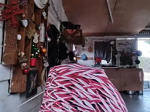 self-sufficientplay online show from November 21, 2025, 3:44 pm