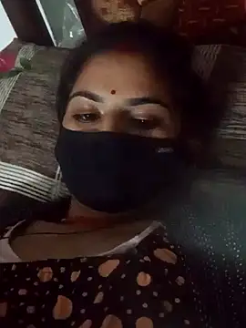 hotrasina online show from December 24, 2024, 2:54 pm