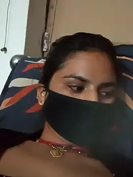 hotrasina online show from January 24, 2025, 3:34 pm