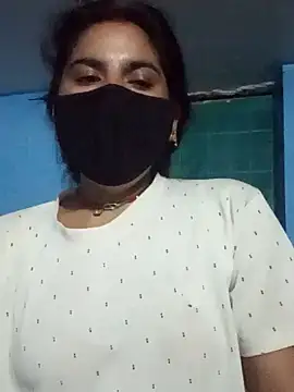 hotrasina online show from September 11, 2025, 3:56 pm