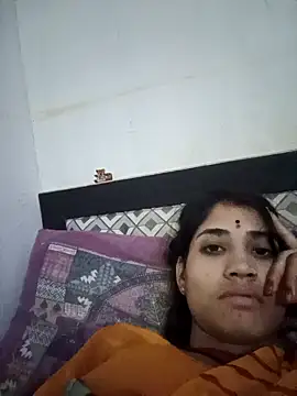 hotrasina online show from November 24, 2025, 4:40 pm