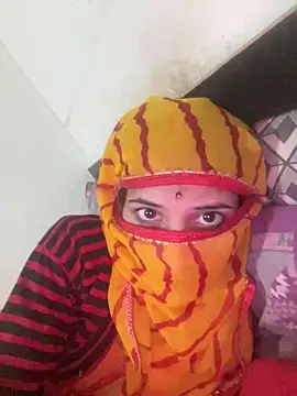 hotrasina online show from December 4, 2025, 12:25 pm