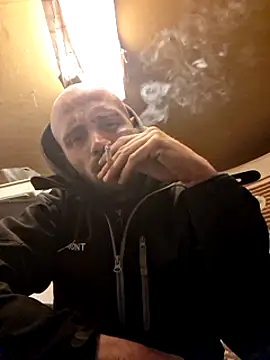 Rejtelmesest online show from February 10, 2025, 10:30 pm