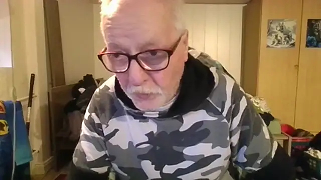 Snapshot of Sammy1660 chatting on February 25, 2026, 4:49 pm Sammy1660 online show from February 25, 2026, 4:49 pm