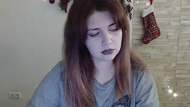 Snapshot of Lizzy_Love chatting on December 5, 2024, 7:38 pm Lizzy Love online show from December 5, 2024, 7:38 pm