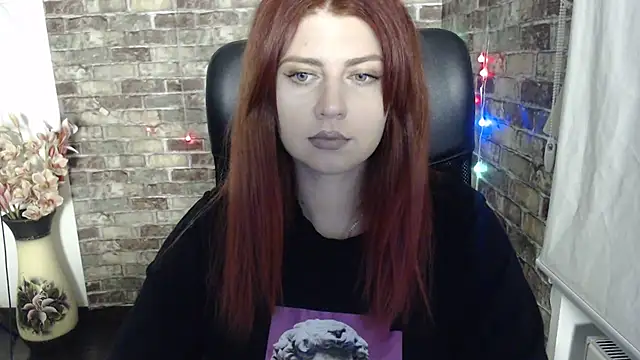 Snapshot of Lizzy_Love chatting on January 17, 2025, 7:27 pm Lizzy Love online show from January 17, 2025, 7:27 pm