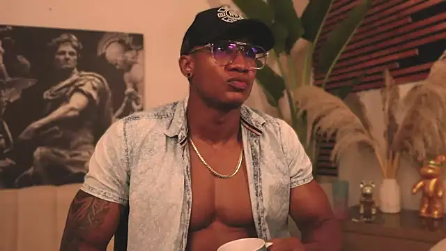 Logan Varela online show from February 15, 2025, 12:54 pm