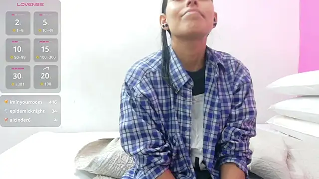 yourcuteneighbourr online show from February 24, 2026, 2:42 am