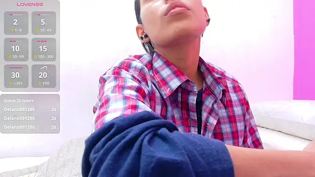 yourcuteneighbourr online show from March 3, 2026, 4:51 am