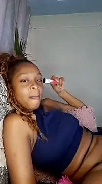 Snapshot of C-yoyo chatting on February 26, 2025, 1:08 pm C-yoyo online show from February 26, 2025, 1:08 pm