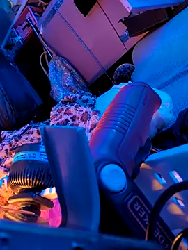 Snapshot of gurlnips chatting on September 13, 2025, 2:55 am gurlnips online show from September 13, 2025, 2:55 am