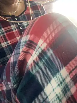 Snapshot of gurlnips chatting on September 30, 2025, 10:26 pm gurlnips online show from September 30, 2025, 10:26 pm