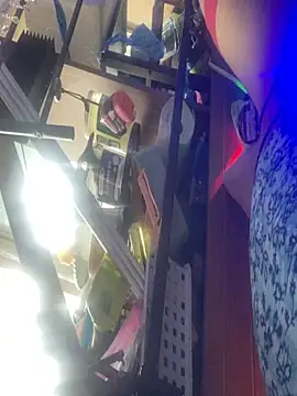 Snapshot of gurlnips chatting on November 26, 2025, 6:31 pm gurlnips online show from November 26, 2025, 6:31 pm