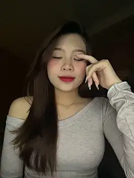 Snapshot of Bae1103 chatting on January 18, 2025, 5:15 pm Bae1103 online show from January 18, 2025, 5:15 pm