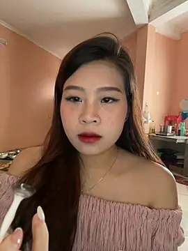 Snapshot of Bae1103 chatting on March 20, 2025, 9:04 am Bae1103 online show from March 20, 2025, 9:04 am