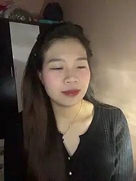 Bae1103 online show from January 13, 2026, 5:07 pm