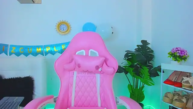 Snapshot of alexajhonson1012 chatting on December 17, 2025, 10:43 am alexajhonson1012 online show from December 17, 2025, 10:43 am