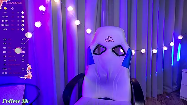 Liv Fay online show from February 13, 2025, 5:44 pm