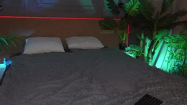 Liv Fay online show from March 13, 2025, 9:16 pm