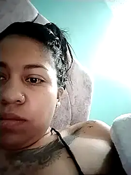 Snapshot of Tiphanydirty3 chatting on February 1, 2025, 12:26 pm Tiphanydirty3 online show from February 1, 2025, 12:26 pm