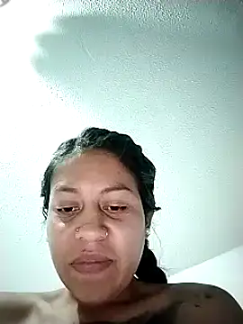 Snapshot of Tiphanydirty3 chatting on March 1, 2025, 12:50 am Tiphanydirty3 online show from March 1, 2025, 12:50 am