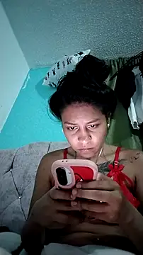 Snapshot of Tiphanydirty3 chatting on October 11, 2025, 2:55 am Tiphanydirty3 online show from October 11, 2025, 2:55 am