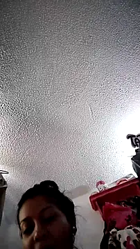 Snapshot of Tiphanydirty3 chatting on February 14, 2026, 3:53 pm Tiphanydirty3 online show from February 14, 2026, 3:53 pm