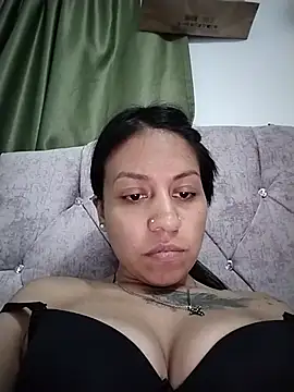 Tiphanydirty3 online show from July 15, 2026, 5:02 am