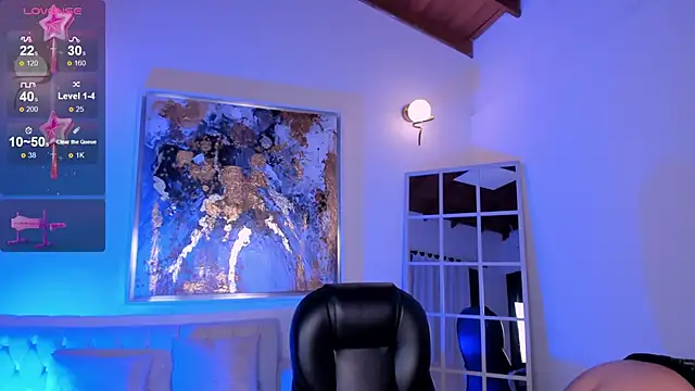 CelestePalmer  online show from February 25, 2025, 9:20 am